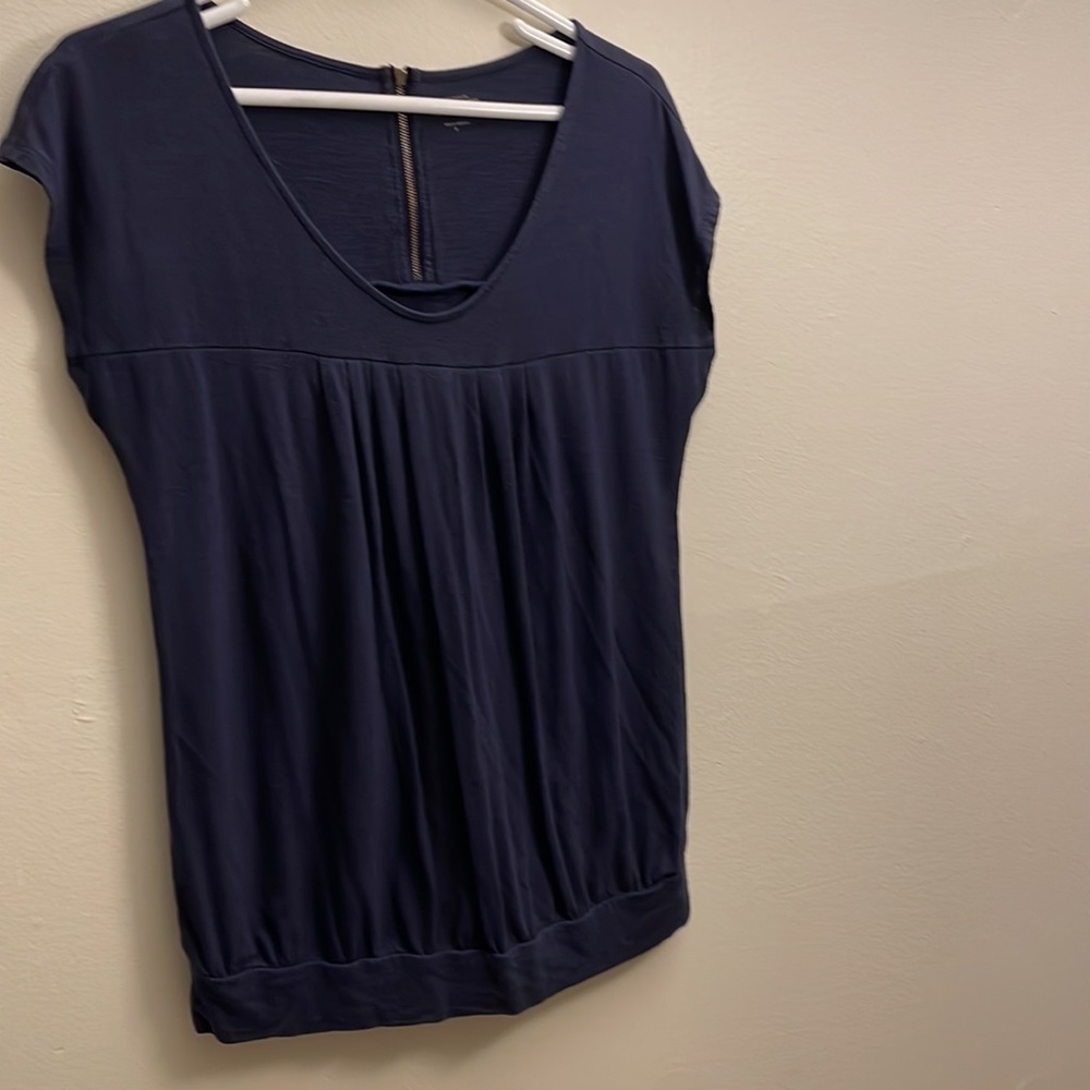 💙 Ann Taylor Loft: Navy Blue blouse